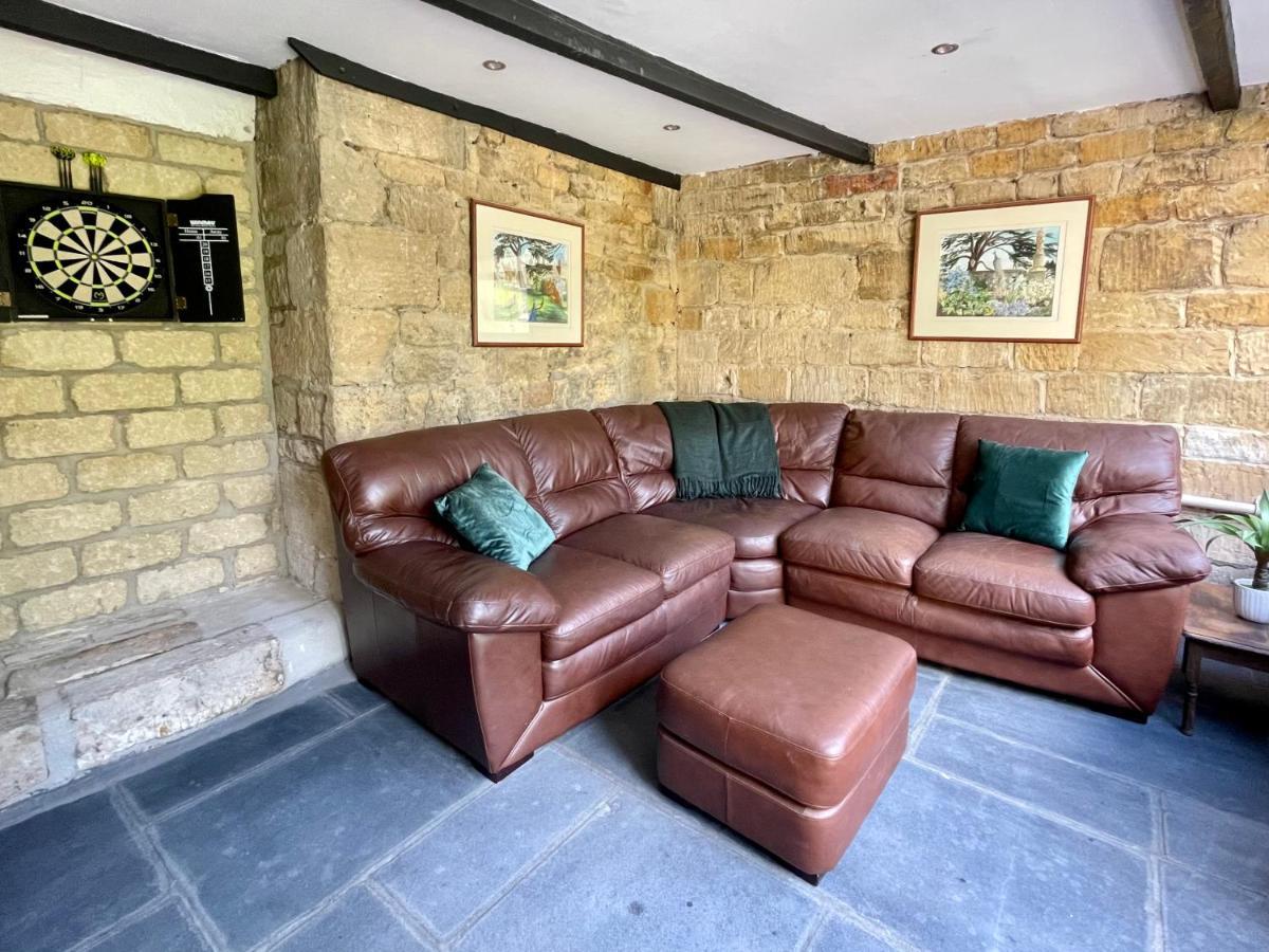 The Old Shop Broadway Villa Stanton  Exterior photo